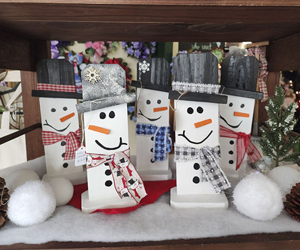 Christmas Gifts & Decor at From the Heart Florist